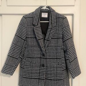 Old Navy Women's oversized blazer / jacket